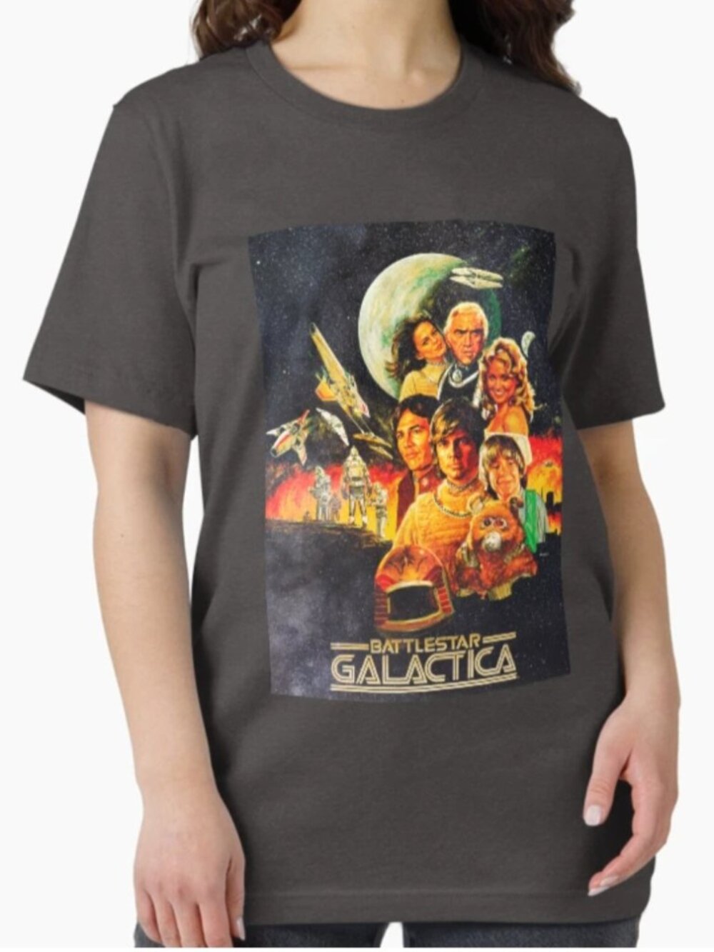 Universal Studios Battlestar Galactica Vintage Group Poster Essential T-Shirt Sm - Picture 2 of 5